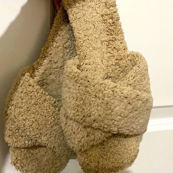 Rainbow Shoes You Can Walk In It They Are Comfortable You Can Use It For The Beach Poshmark